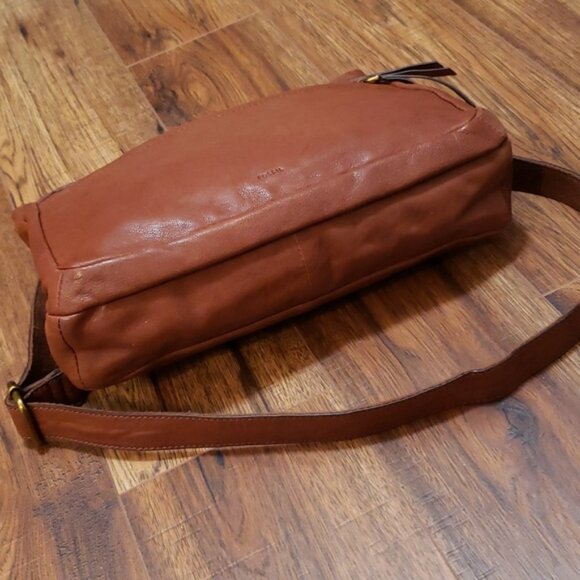 FOSSIL COREY LEATHER CROSSBODY BAG ~ BROWN ~ GREAT USED COND. - Picture 4 of 15